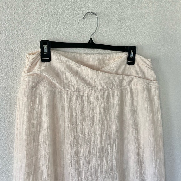 Free People Tovah Top & Maxi Skirt Set in Tofu - Picture 12 of 14